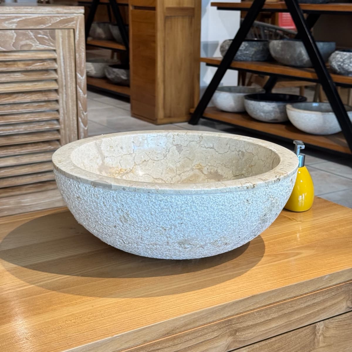 Vasque en marbre Blanc rond droit